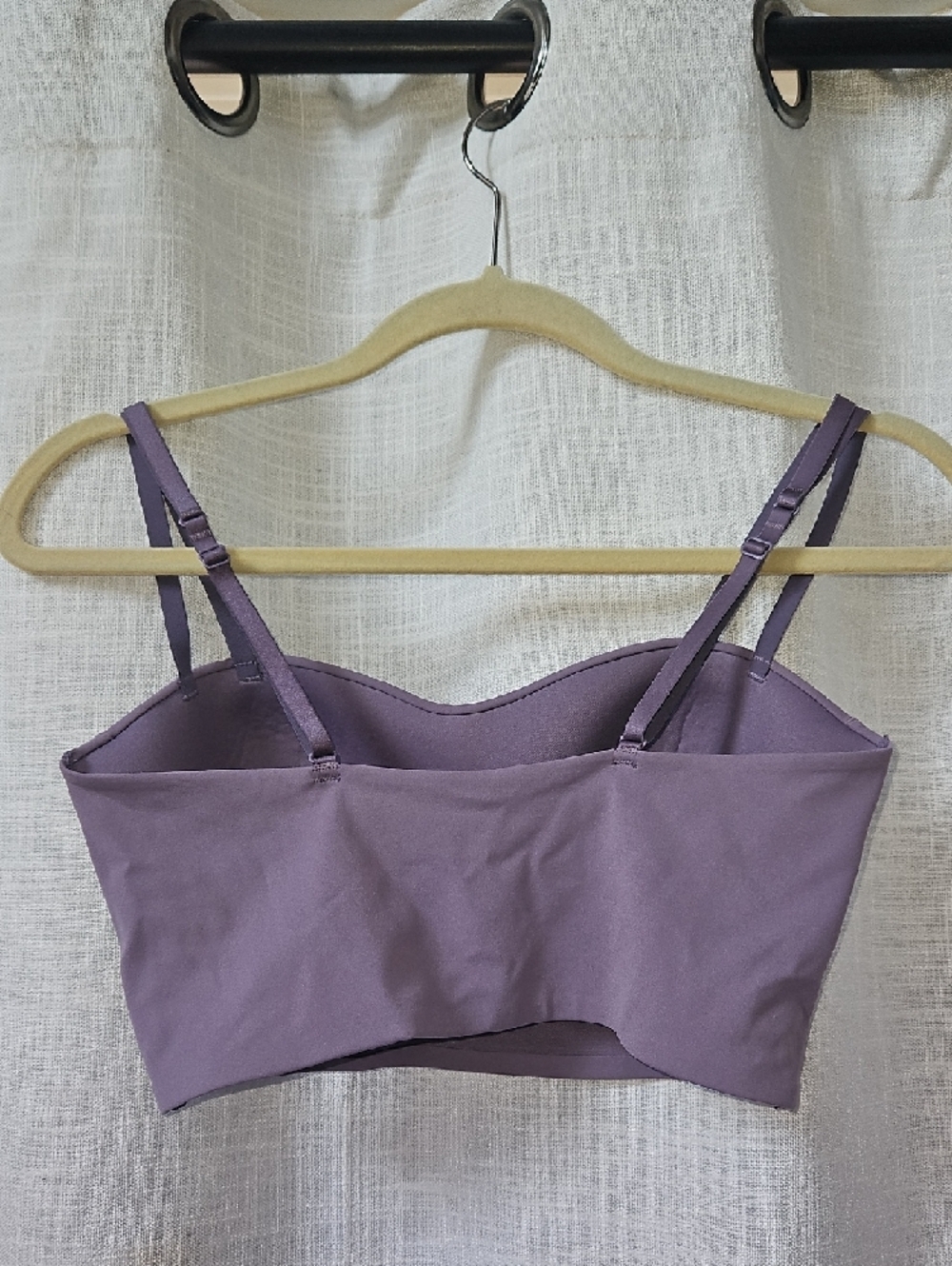 Victoria's Secret Lavender Longline Bralette with VSX Logo - Picture 4 of 8